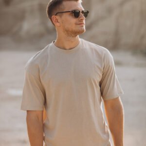 cream tshirt